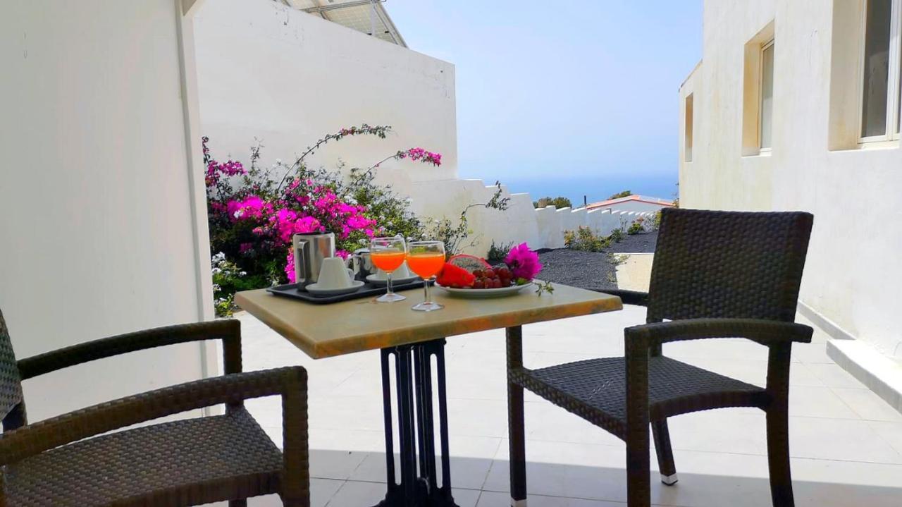 Famara - Casa Marosenia Apartment Guime Exterior photo